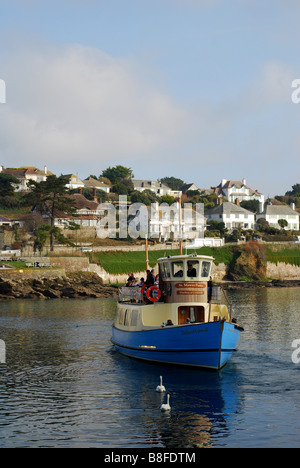 La duchessa di Cornovaglia traghetto a St Mawes, Cornwall, Inghilterra Foto Stock