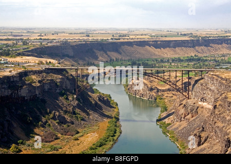 Vista aerea della Perrine Bridge spanning Snake River Canyon presso Twin Falls Idaho USA Foto Stock