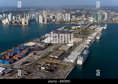Vista aerea al di sopra di Dodge Island Porto di Miami Biscayne Bay Florida Foto Stock