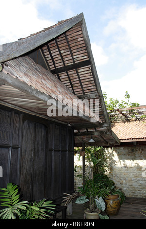 In legno tradizionale casa malese in Terengganu, Malaysia. Foto Stock