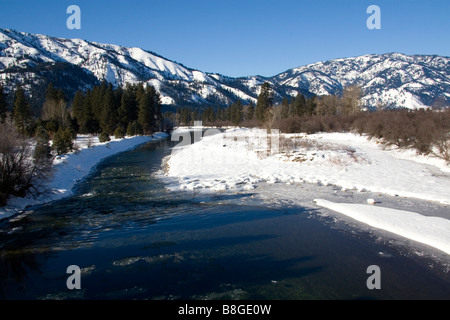 Il fiume Payette sud Forcella durante l inverno nella contea di Boise Idaho USA Foto Stock