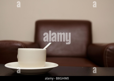 Tazza di caffè sul tavolo Foto Stock