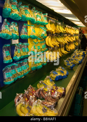Supermercato Display di frutta Foto Stock