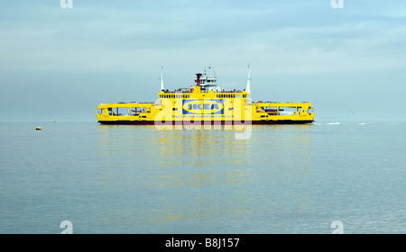 Branding Ikea, su Red Funnel, Il Solent, Cowes, Isle of Wight, Inghilterra,UK,GB. Foto Stock