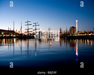 Luci nella baia di Kiel Foto Stock