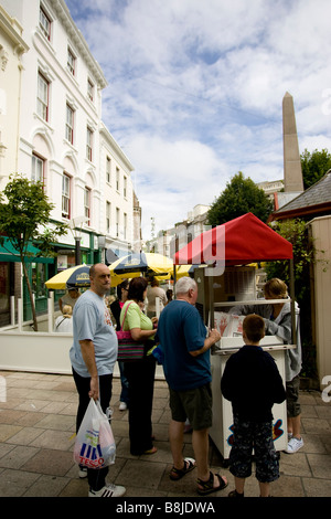 Una serie di fotografie scattate in St Helier Jersey ,le Isole del Canale della Manica UK Regno Unito GB Gran Bretagna Foto Stock