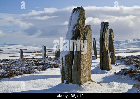 anello dh DI BRODGAR ORKNEY cerchio di pietra neolitico henge neve siti patrimonio mondiale dell'unesco regno unito inverno pietre storiche stazionate scozia Foto Stock