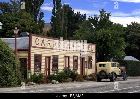 Il famoso Cardrona Hotel, tra Wanaka e Queenstown, Nuova Zelanda Foto Stock