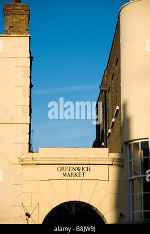 Un ingresso al mercato di Greenwich, Londra Inghilterra REGNO UNITO Foto Stock