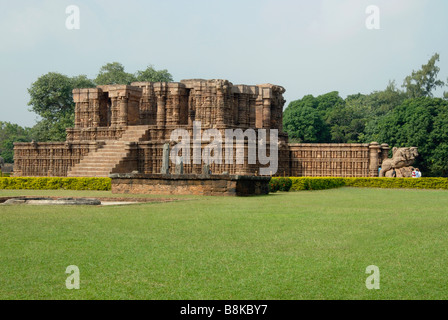 General-View di bhoga mandapa ( hall offerte ) da sud-ovest. Sun Konark Temple, Orissa India. Patrimonio mondiale dell UNESCO Foto Stock