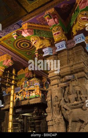 India Tamil Nadu Madurai Sri Meenakshi Temple Sundareshwarar shine pillared corridoio decorazione Foto Stock