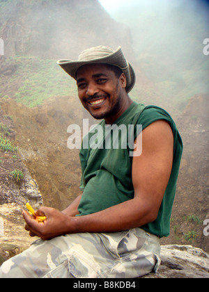 Locale guida per escursioni in montagna e centro di origine vulcanica dell'isola di Dominica nel Mar dei Caraibi Foto Stock