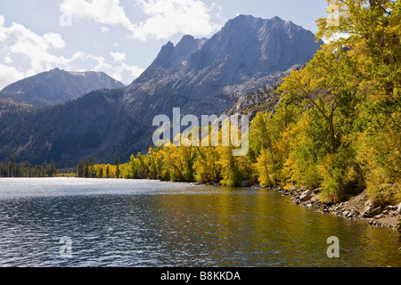 Lago d'argento giugno Lago Loop Sierra Nevada California Stati Uniti d'America Foto Stock