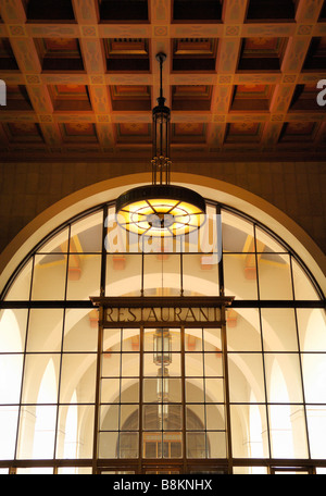 Il ristorante e bar Traxx presso la Union Station, Los Angeles, California Foto Stock
