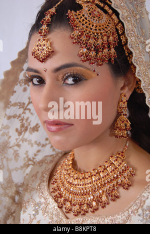 Pretty asiatiche o sposa indiana Foto Stock