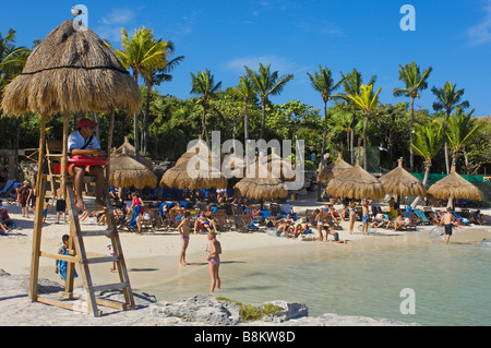 Area di spiaggia Xcaret Eco parco archeologico di Playa del Carmen Quintana Roo stato Riviera Maya la penisola dello Yucatan in Messico Foto Stock