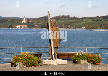 Sculptur da Gerry Embleton Pfahlbauten Unteruhldingen Lago di Costanza Bodensee Germania Deutschland Foto Stock