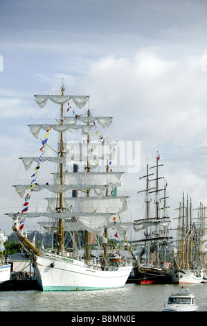 Tall Ships" gare Baltic 2003 Turku. Vele Cuauhtemocs vengono aperti per il solo uso editoriale. Foto Stock