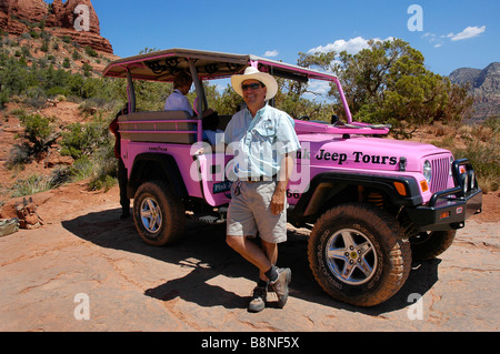 Pink Jeep tour guida al punto di pollo vicino a Sedona in Arizona Foto Stock