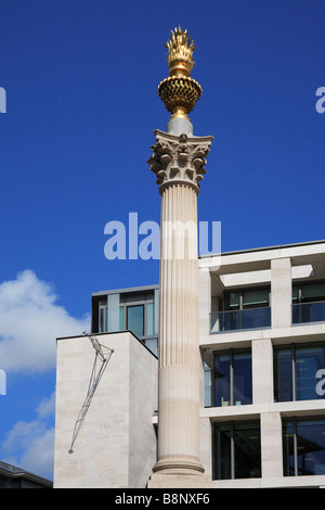 Colonna di Paternoster square City of London Inghilterra England Foto Stock