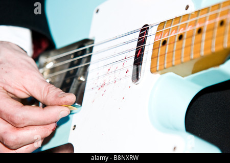 La londinese band anima fortunato esibirsi dal vivo sul palco dell'Astoria II, Londra Foto Stock