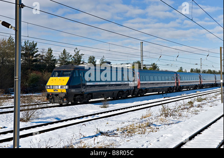 La National Express East Coast 82217 avvicinando Peterborough Foto Stock