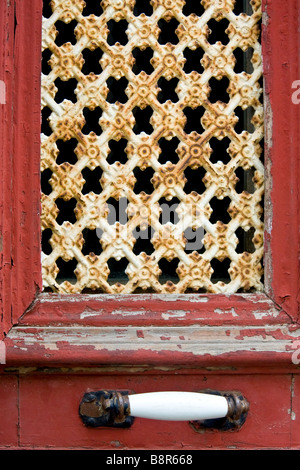 Dettaglio di una porta in città vecchia Funchal Madeira Foto Stock