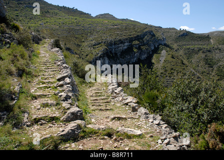 Mozarabo trail Barranc de Infern, Vall de Laguart, Benimaurell, Provincia di Alicante, Comunidad Valenciana, Spagna Foto Stock