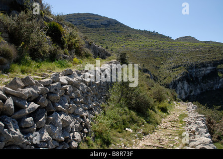 Mozarabo trail Barranc de Infern, Vall de Laguart, Benimaurell, Provincia di Alicante, Comunidad Valenciana, Spagna Foto Stock