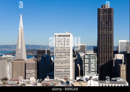 Il quartiere finanziario del centro cittadino dall'Interncontinental Mark Hopkins Hotel di Nob Hill, vicino San Francisco, California, Stati Uniti d'America Foto Stock