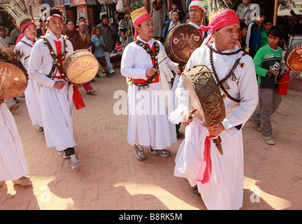 Il Nepal valle di Kathmandu Bodhnath tamang nuovo anno celebrazione Foto Stock