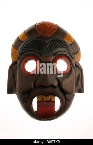 Un legno maschera Maori. Foto Stock