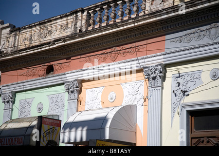 Storica del XVI secolo Architettura ispanica, Salta Argentina Foto Stock