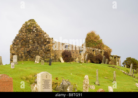 Cill Chriosd, una rovina Chiesa celtica vicino a Broadford sull'Isola di Skye in Scozia. Foto Stock