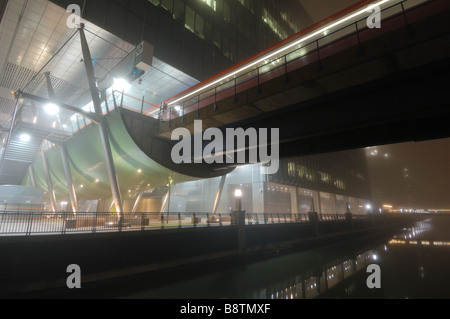 Heron Quays Stazione, Docklands Light Railway, Isle of Dogs, London, Regno Unito Foto Stock