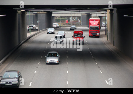 Una vista a volo di uccello del la North Circular Road a angolo di Ace, Stonebridge, London, England, Regno Unito Foto Stock