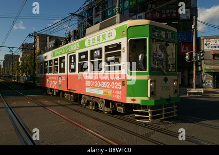 La Toden Arakawa la linea del tram di Tokyo l'ultimo sistema tranviario, Tokyo Giappone Foto Stock