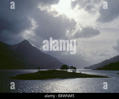 Pap di Glen Coe e Loch Leven visto da vicino a Kinlochleven, regione delle Highlands, Scotland, Regno Unito. Foto Stock