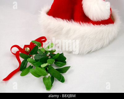 Babbo Natale a Natale isolato su sfondo bianco Foto Stock