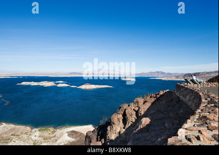 Vista sul Lago Mead da Lakeview si affacciano vicino alla Diga di Hoover, Nevada, STATI UNITI D'AMERICA Foto Stock