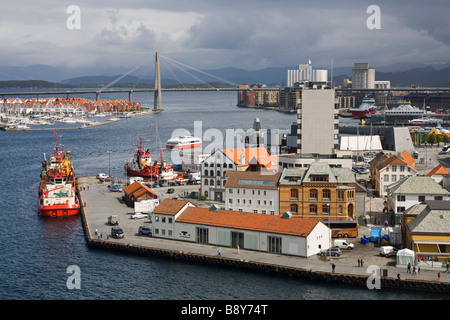 Vista aerea della oil rig approvvigionamento di navi in un dock, Stavanger, Rogaland County, Norvegia Foto Stock