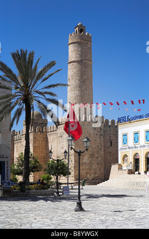 Il Ribat visto dalla piazza accanto alla Grande Moschea di Medina, Sousse, Tunisia. Sousse, Tell, Tunisia. Foto Stock