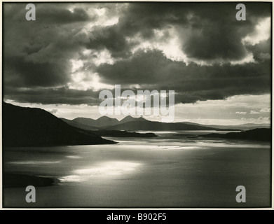 E Chambré Hardman fotografia di Loch Alsh e Skye in Scozia chiamato anche oltre il mare per Skye prese Luglio 1935 Foto Stock
