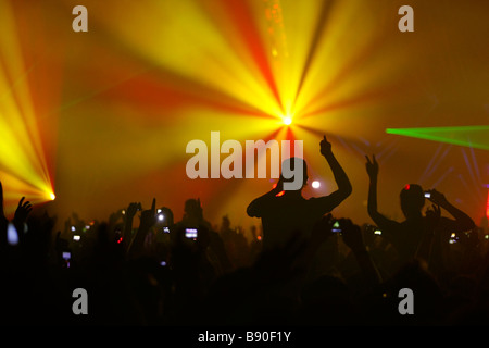 Immagine della folla durante la trance Energy 2009 in Jaarbeurs nella città di Utrecht, Paesi Bassi. Foto Stock