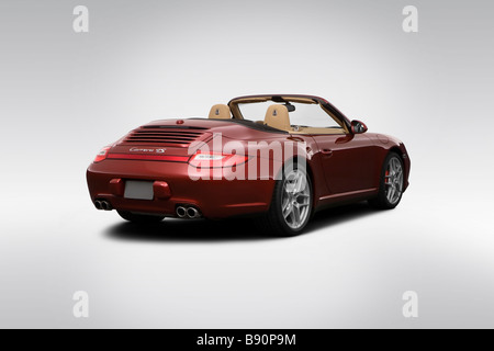 2009 Porsche 911 Carrera 4S in rosso - angolo posteriore vista Foto Stock