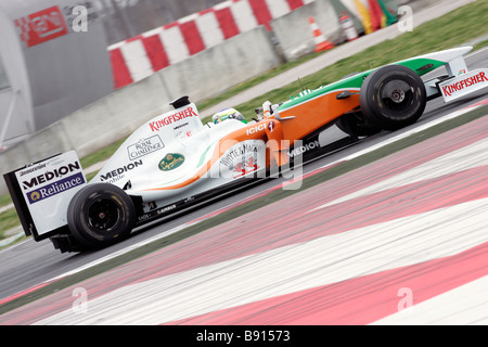 Simone Rosa Semedia 11 03 2009 Barcellona ESP auto di Formula Uno nella foto G Fisichella Force India F1 racing team Foto Stock