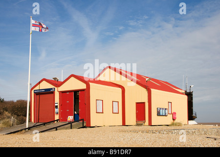 Il RNLI " Stazione di salvataggio' a 'pozzetti accanto al mare", Norfolk, Inghilterra, Regno Unito. Foto Stock