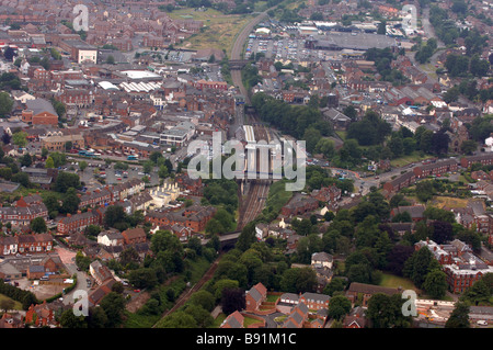 Vista aerea di Wellington il centro città e la Stazione Ferroviaria di Shropshire England Regno Unito Foto Stock