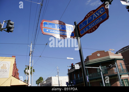 Xiii St e 7th Ave cartello stradale a Ybor City Tampa Florida USA Foto Stock