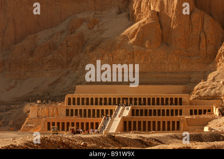 Tempio mortuario della Regina Hatshepsut a Alba, 'Deir el-Bahri', 'West Bank", Luxor, Egitto, [Nord Africa] Foto Stock